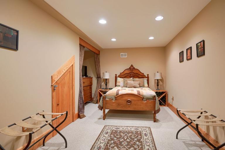 Laurel Run Farm Interiors